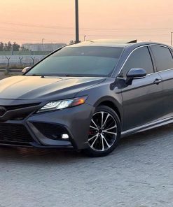 TOYOTA CAMRY SE FULL OPTION 2018