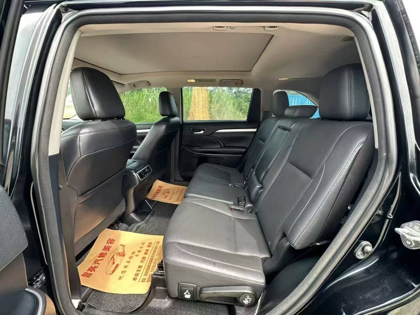 TOYOTA HIGHLANDER 2.0T 4WD DELUXE EDITION 2016 – Image 4